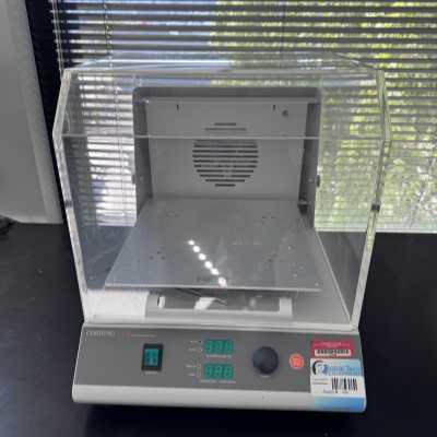 康寧 LSE 臺式振蕩培養(yǎng)箱